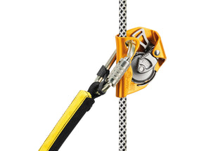 Petzl ASAP lock utilized on Petzl Ray 11mm rope "Width"=1200 "Height"=861