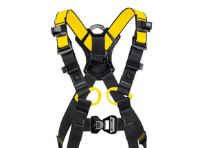 semi-close view of Petzl Newton harness, international version "Width"=1200 "Height"=861