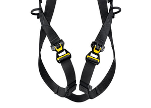 Close-up view of buckles on Petzl Newton Fast harness Width="1200" Height="861"